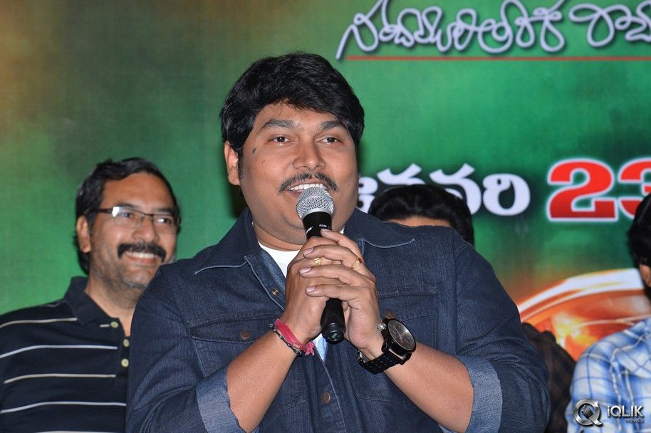 Pataas-Movie-Release-Press-Meet